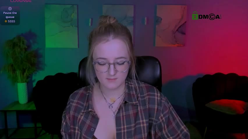 luna_berryy Live Sex April 5, 2026