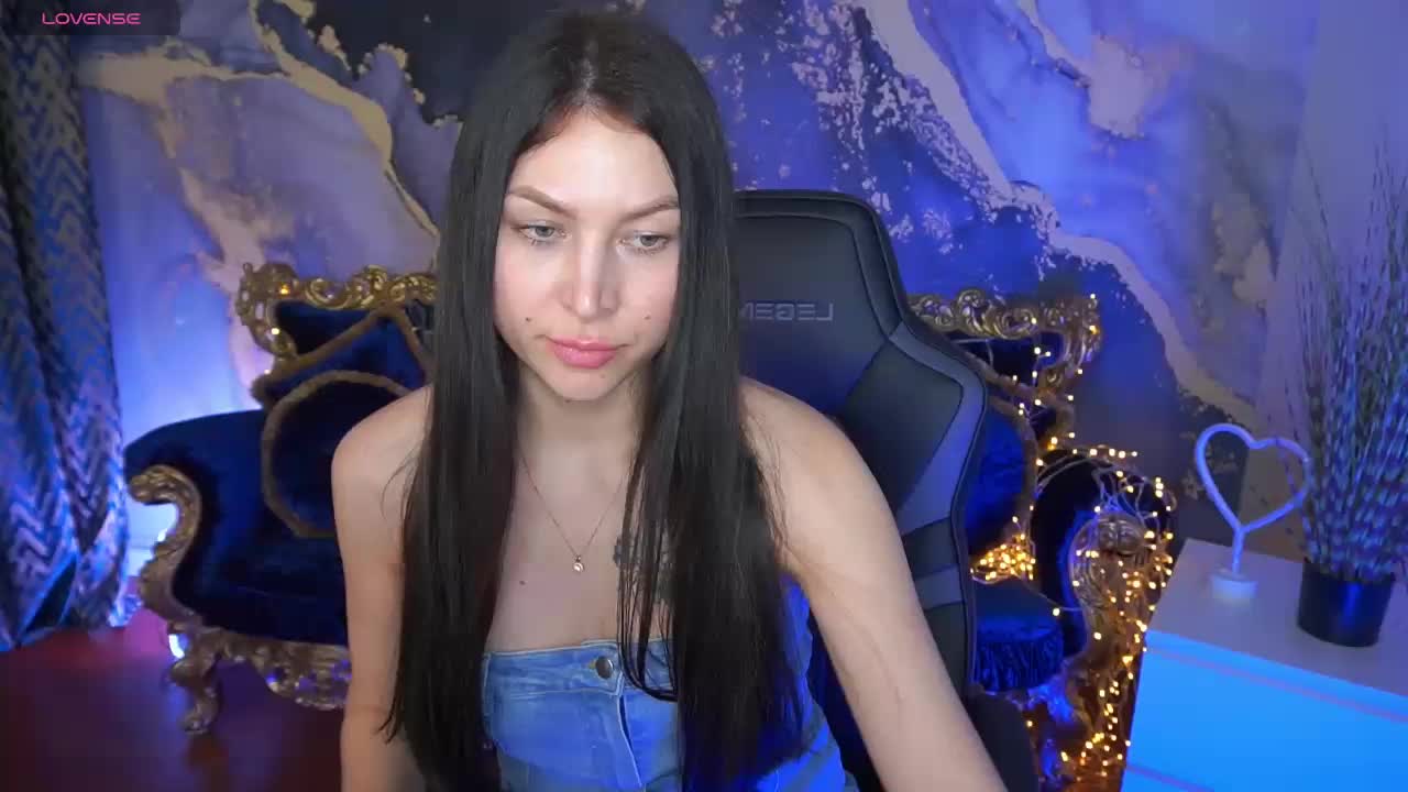 EliseVelour Live Sex April 5, 2026