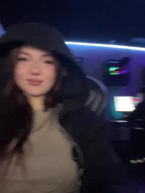 OlivkaVif Live Sex April 5, 2026