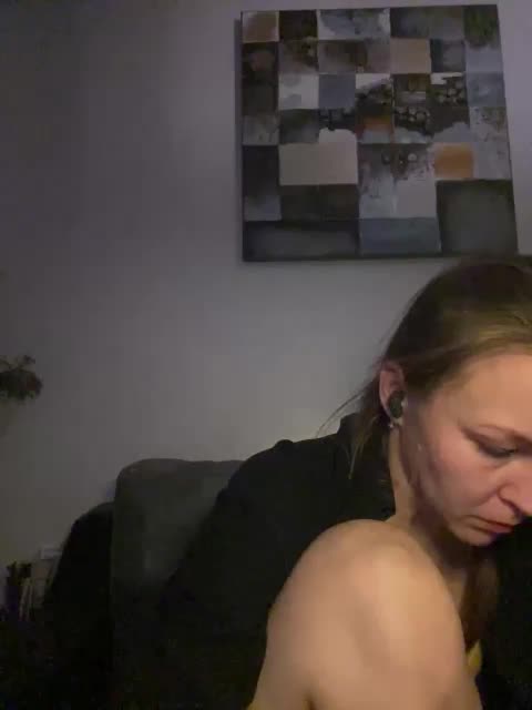 Alisasqrl Live Sex April 5, 2026