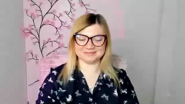molly_moree Live Sex April 5, 2026