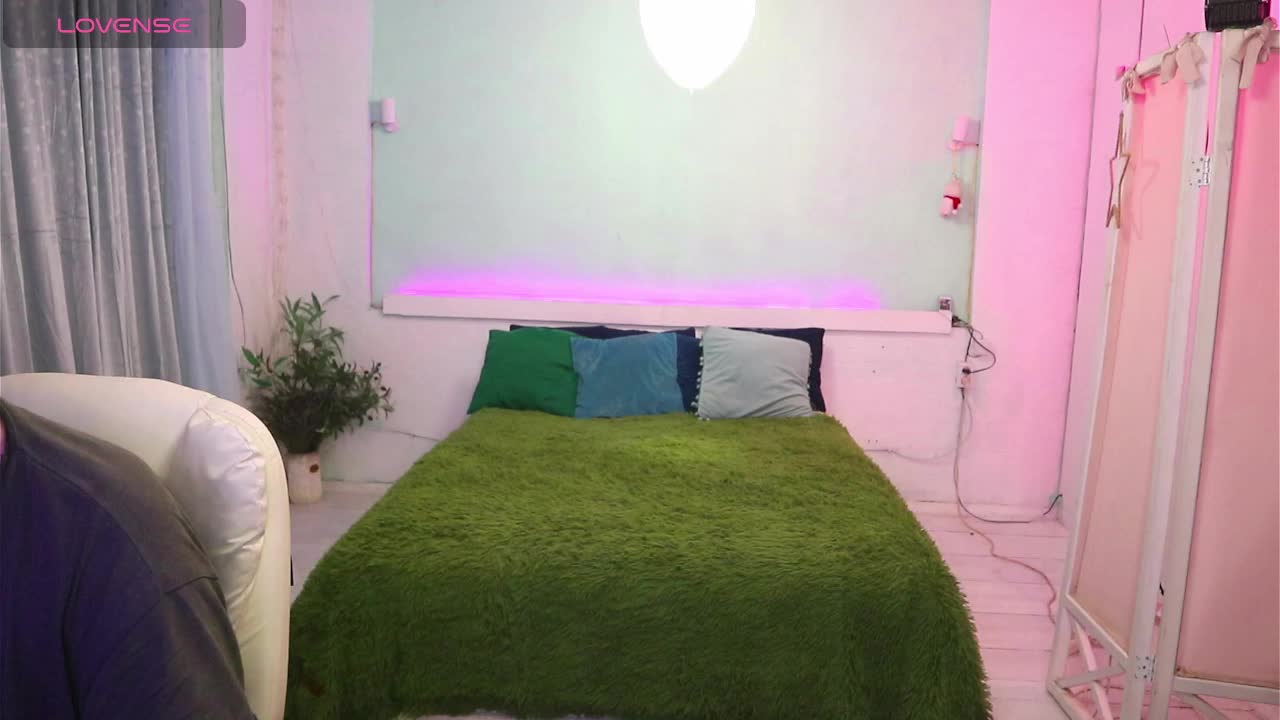 AlisaAleks Live Sex April 6, 2026