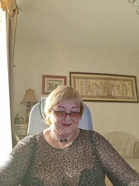 KarinkaSweet Live Sex April 6, 2026