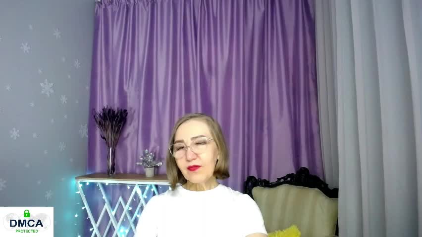 queen_a_n_i Live Sex April 6, 2026