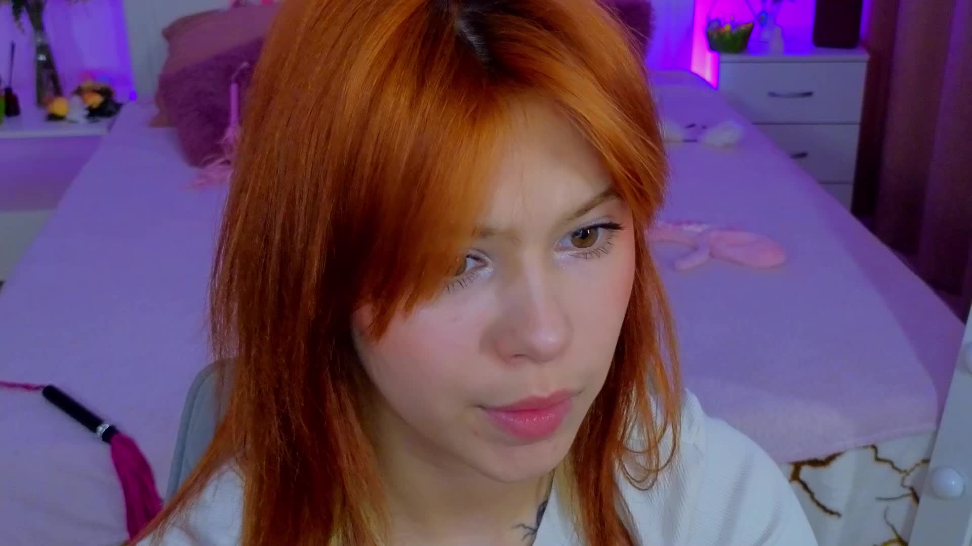 CoralineJones Live Sex April 6, 2026