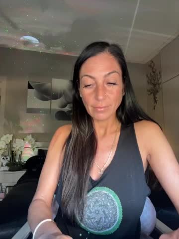 IrinkaGata Live Sex April 6, 2026