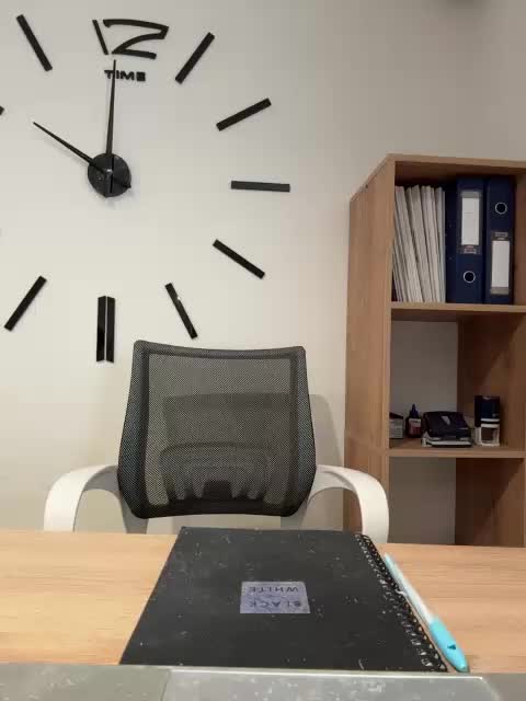 Fox_Black Live Sex April 6, 2026