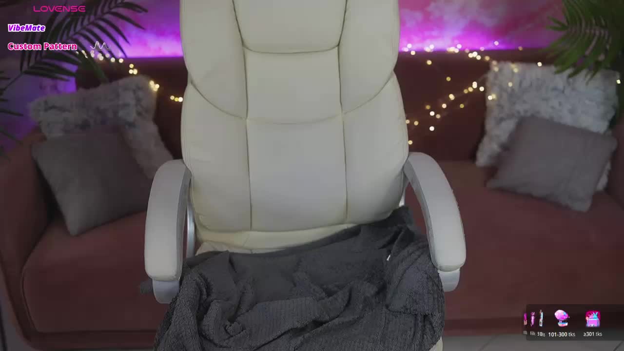 SilverrMoon Live Sex April 6, 2026