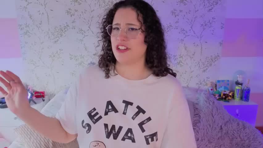 charlote__miller Live Sex April 6, 2026