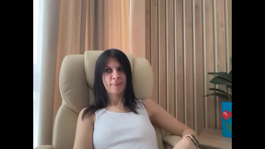 injaathome Live Sex April 6, 2026
