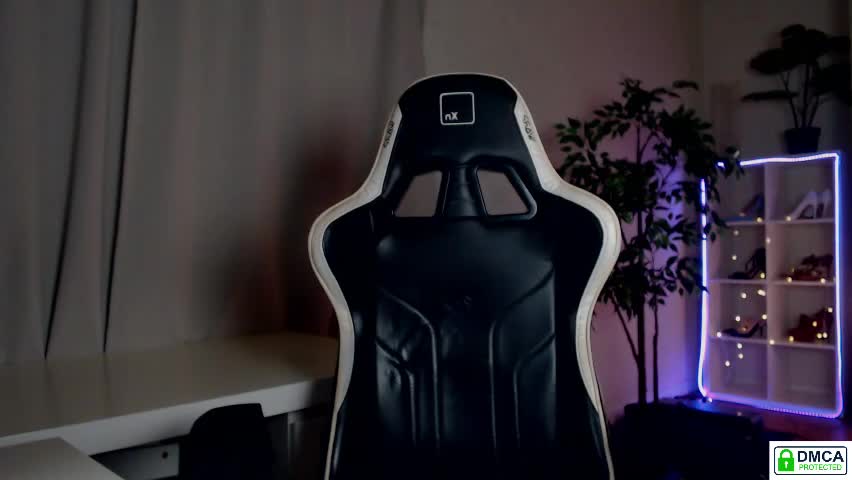 queensy_sins_x Live Sex April 6, 2026