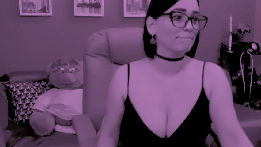 chantallovely Live Sex April 6, 2026