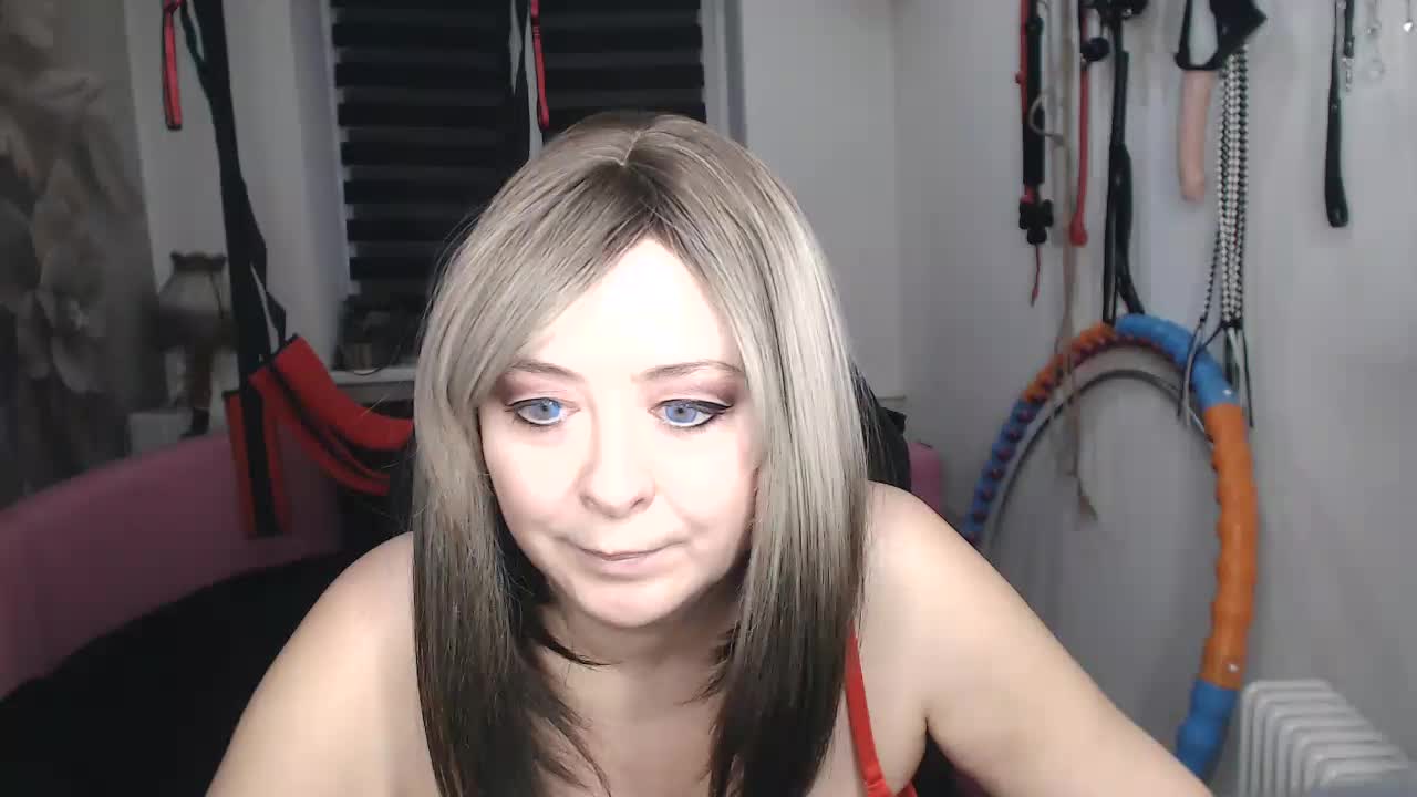 missGODDESS Live Sex April 6, 2026
