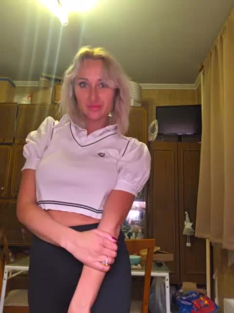 ARotikA1 Live Sex April 6, 2026