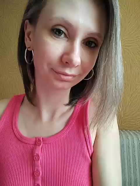 -Christina- Live Sex April 6, 2026