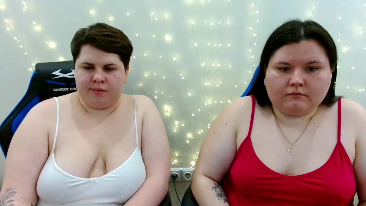 BeckyAndEllen Live Sex April 7, 2026