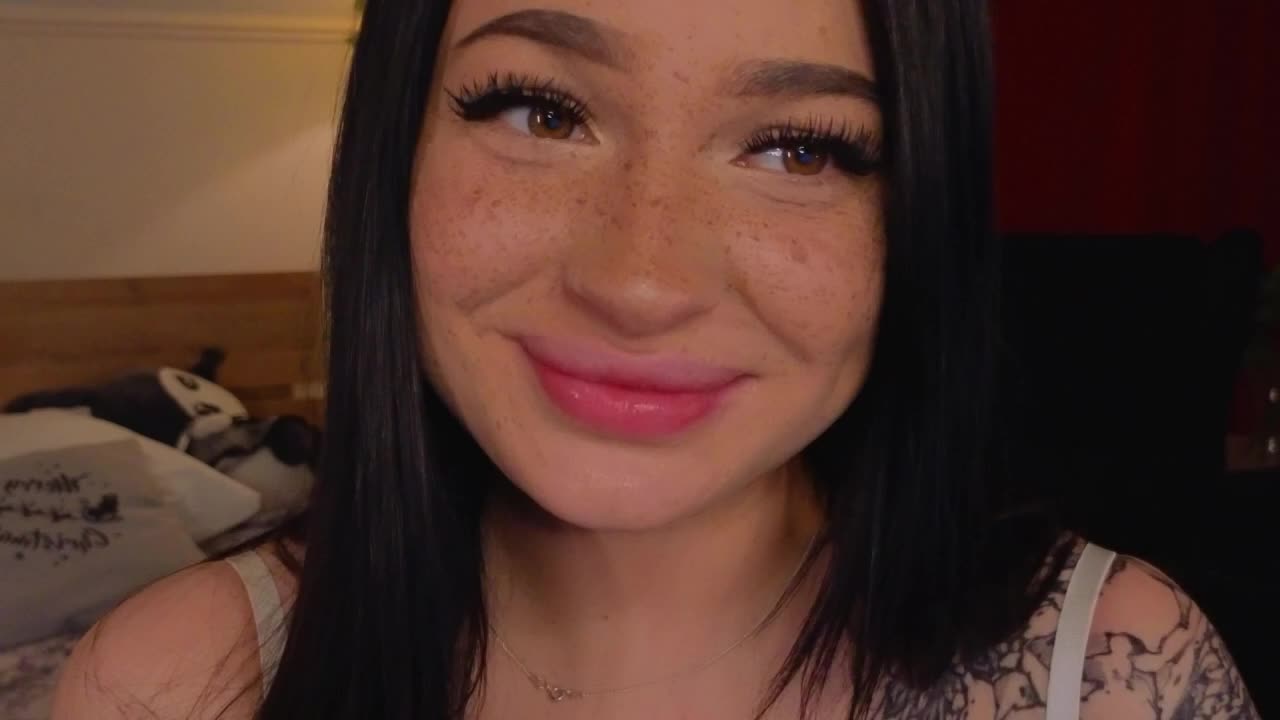 LisaaLiss Live Sex April 7, 2026