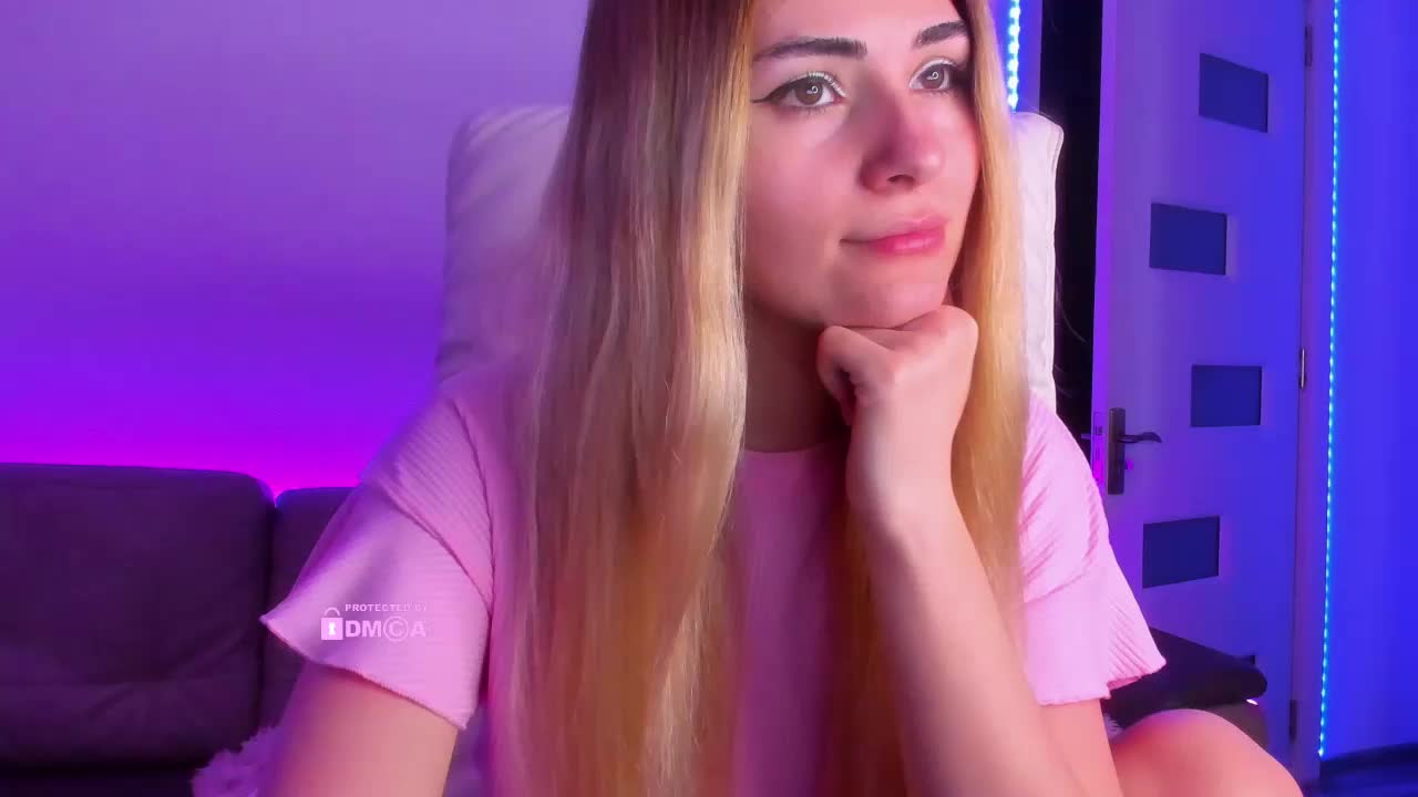 Lynx Live Sex April 7, 2026