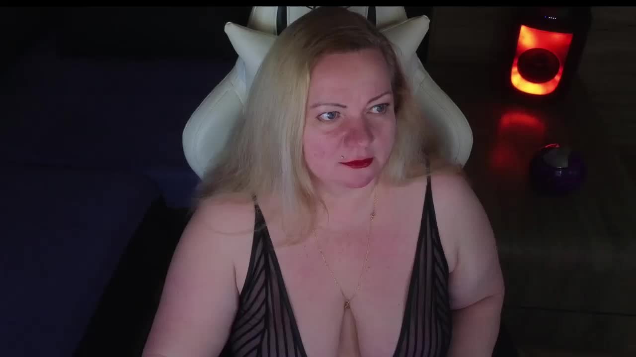 Molligspielle Live Sex April 7, 2026