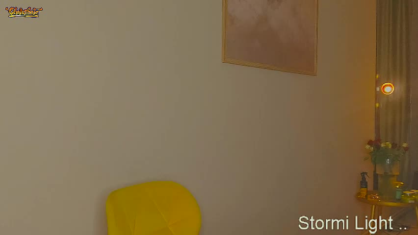 stormi_light Live Sex April 7, 2026