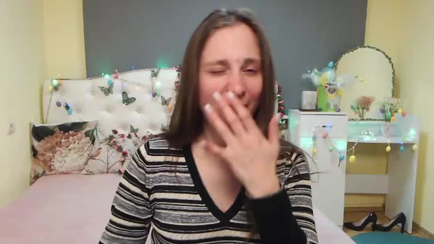 michellee11 Live Sex April 7, 2026