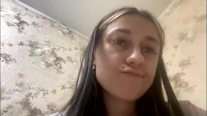 viktoria9898 Live Sex April 7, 2026