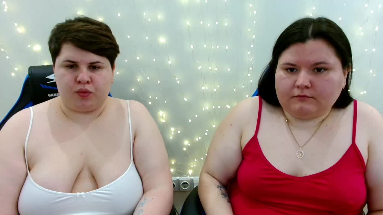 BeckyAndEllen Live Sex April 7, 2026