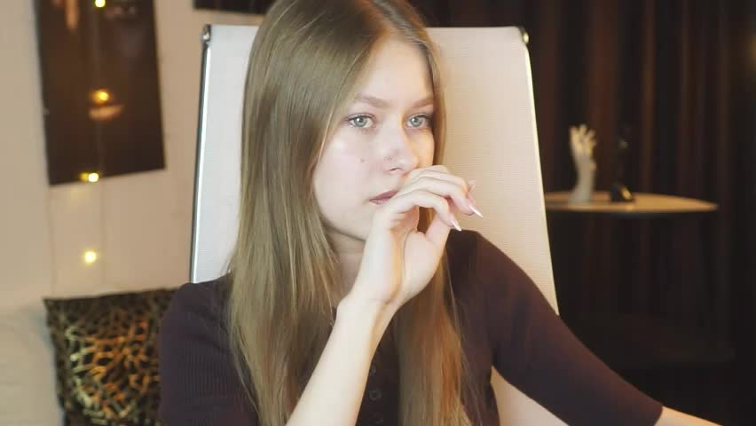 evemundie Live Sex April 7, 2026