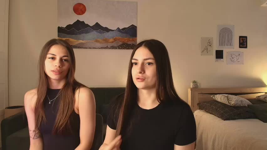 caressyourself Live Sex April 7, 2026