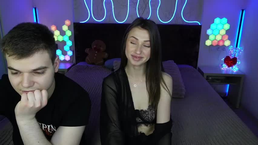 vikki_and_george Live Sex April 7, 2026
