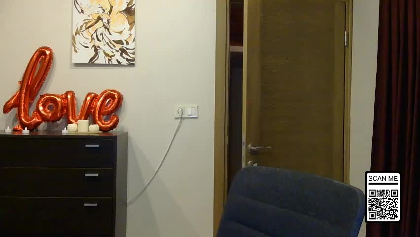 wild_silk_desire Live Sex April 7, 2026