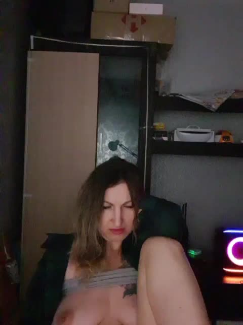 Nushka1984 Live Sex April 7, 2026
