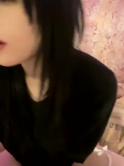 emogirl Live Sex April 7, 2026