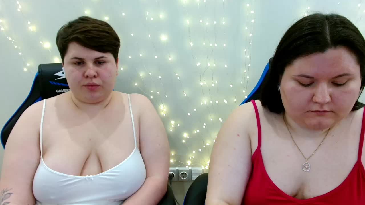 BeckyAndEllen Live Sex April 7, 2026