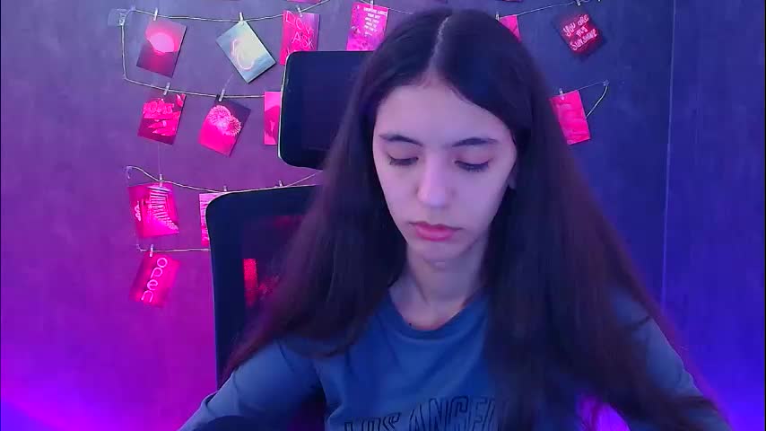 miri_miss Live Sex April 7, 2026