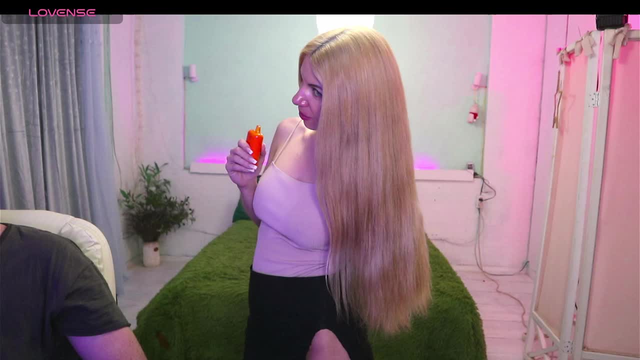 AlisaAleks Live Sex April 7, 2026