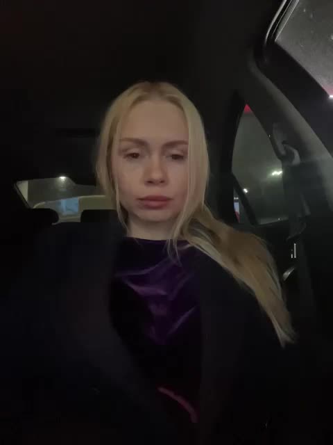 MirandaNow Live Sex April 7, 2026