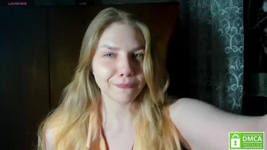 emmafrizea Live Sex April 7, 2026