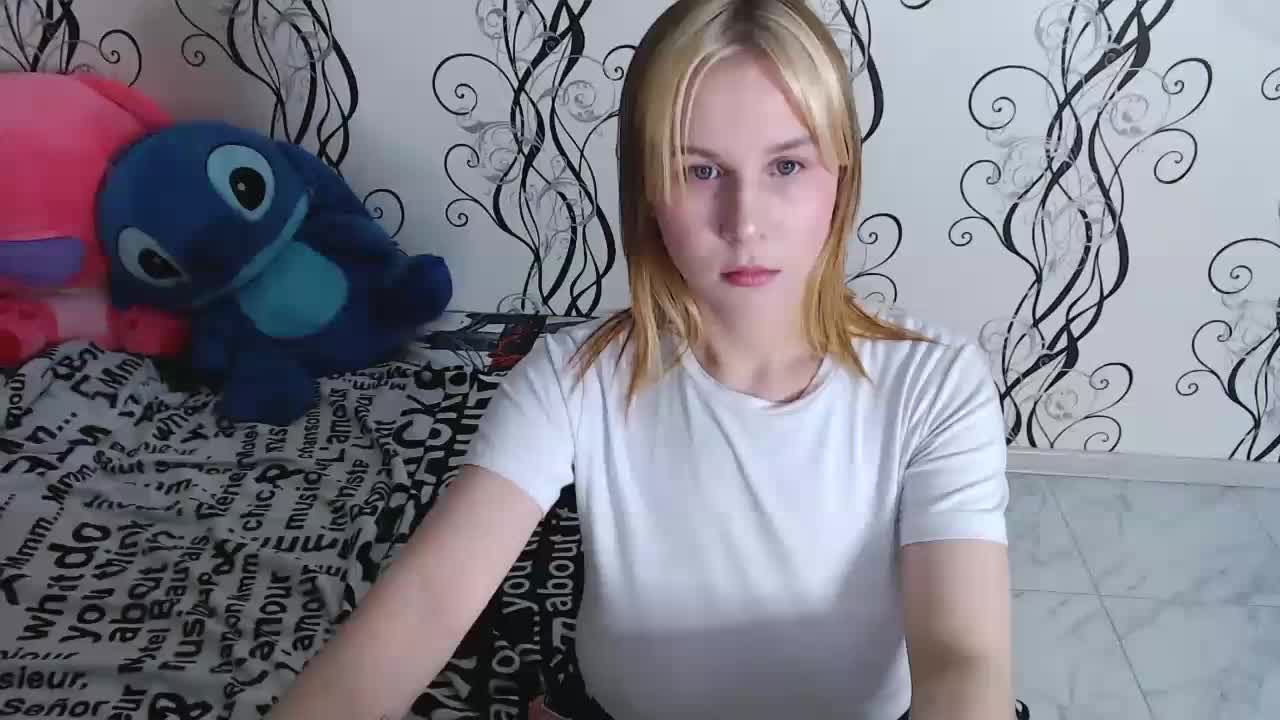 RoyAngela Live Sex April 7, 2026
