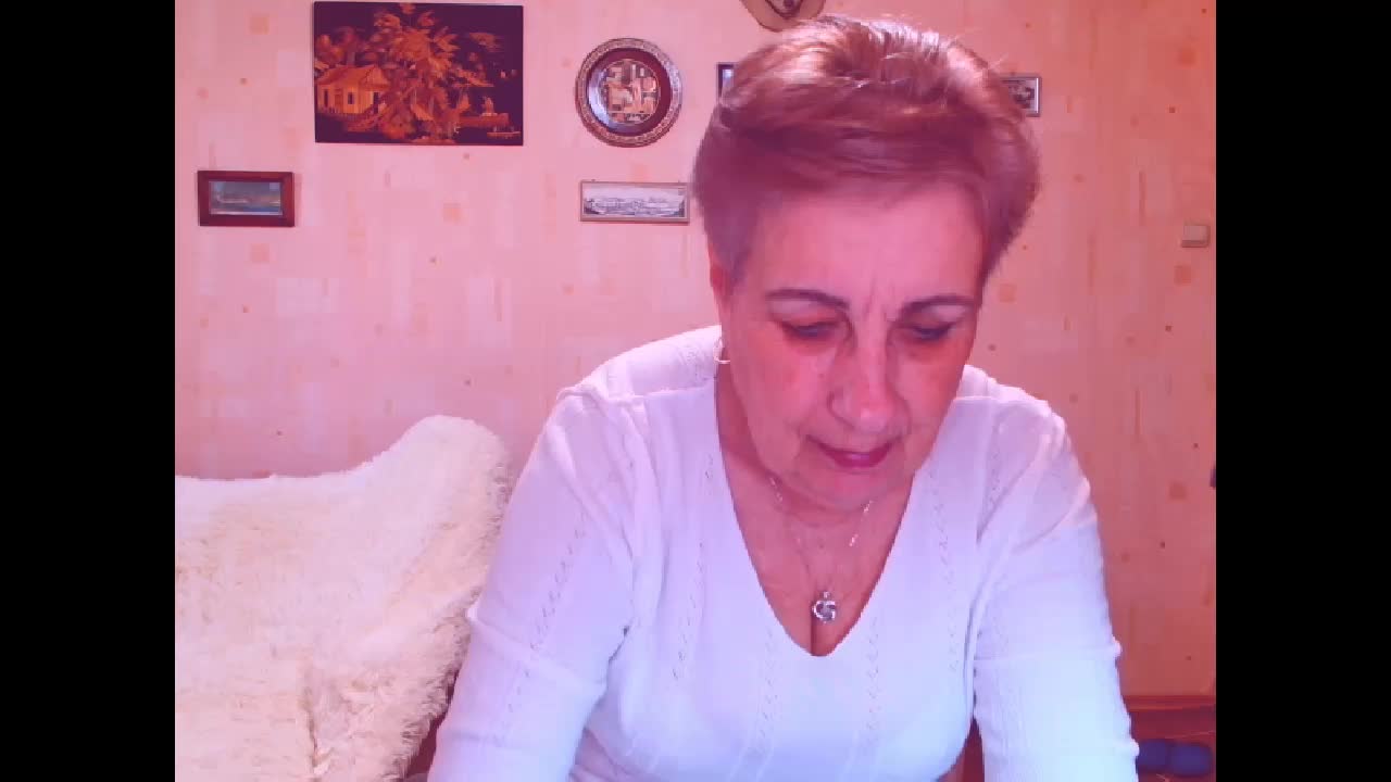 Victoria5643 Live Sex April 7, 2026
