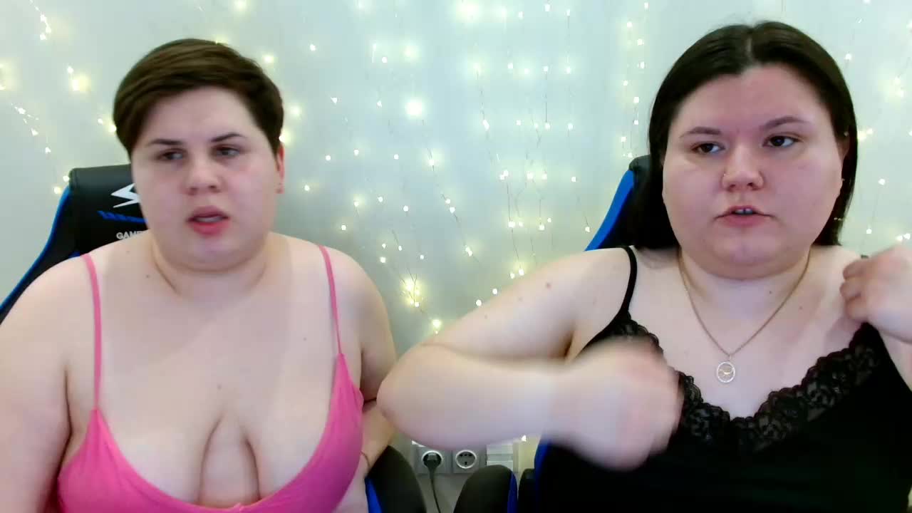 BeckyAndEllen Live Sex April 7, 2026