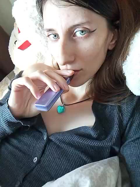 Kitty2044 Live Sex April 7, 2026