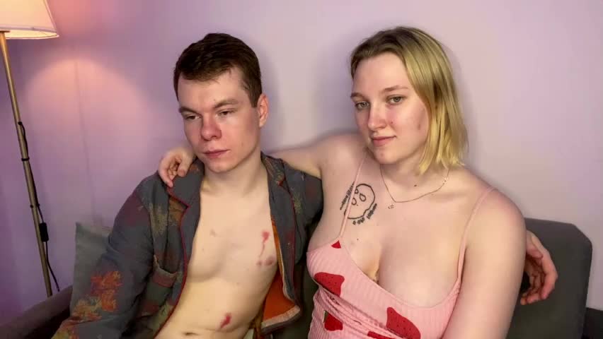 julielourens Live Sex April 7, 2026