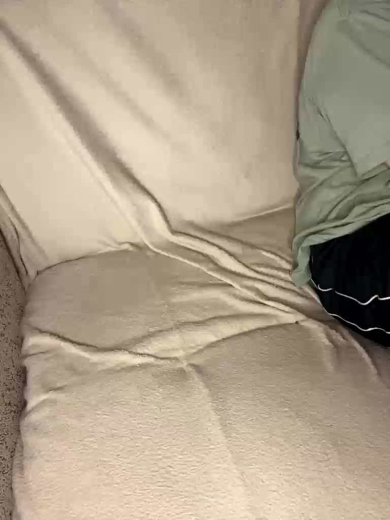Slim_baby Live Sex April 7, 2026