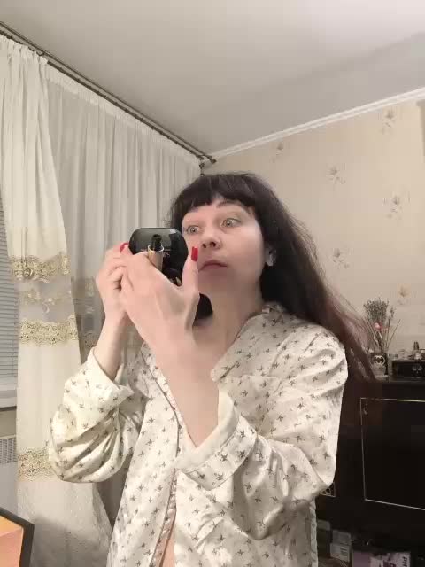 caroliiine Live Sex April 7, 2026