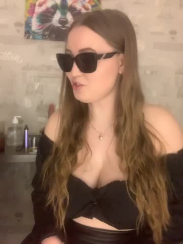 T1_ma_2 Live Sex April 7, 2026
