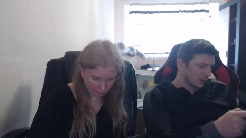 jenisandpeter Live Sex April 7, 2026