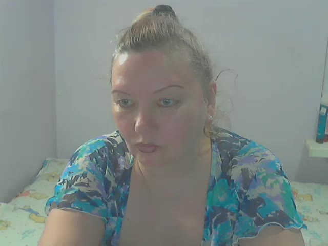 LucyAlexis Live Sex April 7, 2026