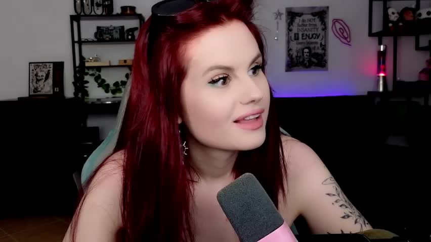 dellacrush_ Live Sex April 7, 2026
