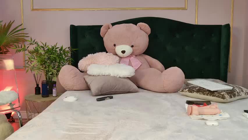kirrawhite Live Sex April 8, 2026